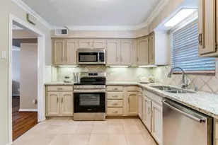 6070 Averill Way, Dallas, TX 75225 - Photo 8