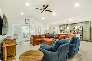 1209 Wade Dr, Bedford, TX 76022 - Photo 8