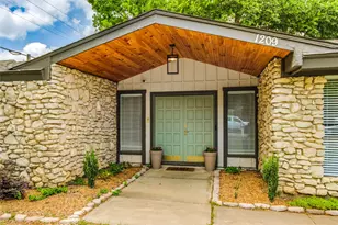 1209 Wade Dr, Bedford, TX 76022 - Photo 4