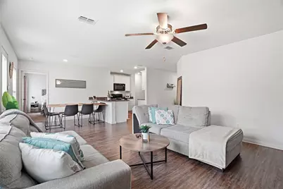 1305 Eagle Lake Drive, Azle, TX 76020 - Photo 6