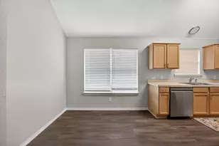 3205 Carverly Ave, Fort Worth, TX 76119 - Photo 12