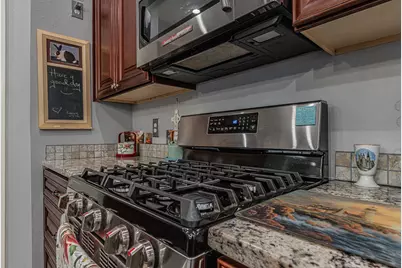 5900 Houghton Avenue, Fort Worth, TX 76107 - Photo 38