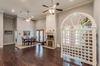 5900 Houghton Avenue, Fort Worth, TX 76107 - Photo 34