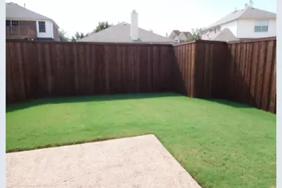 12567 Hawk Creek Drive, Frisco, TX 75033 - Photo 2