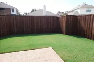 12567 Hawk Creek Dr, Frisco, TX 75033 - Photo 2