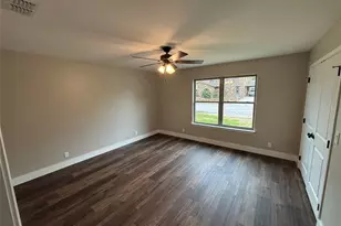 307 Elba St, Bowie, TX 76230 - Photo 20