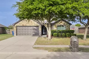 205 Commonwealth Cir, Waxahachie, TX 75165 - Photo 1
