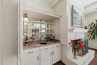 6302 Glenhollow Court, Dallas, TX 75248 - Photo 16