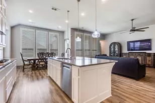 825 Glen Crossing Dr, Celina, TX 75009 - Photo 6