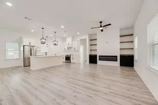 5928 Walraven Cir, Fort Worth, TX 76133 - Photo 4