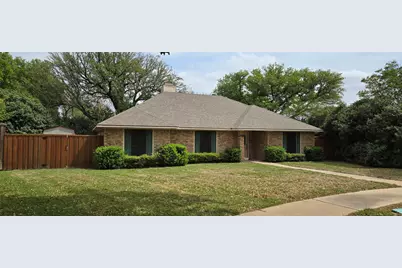 3204 Buckhorn Court, Plano, TX 75074 - Photo 2