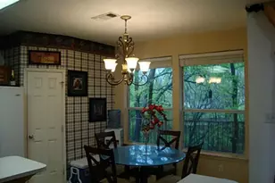 1706 Creekway Dr, Garland, TX 75043 - Photo 8