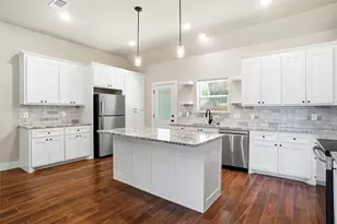 101 Monarch Ln, Poolville, TX 76487 - Photo 6