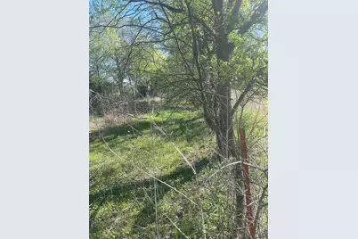 514 W Roosevelt Avenue, Whitney, TX 76692 - Photo 4