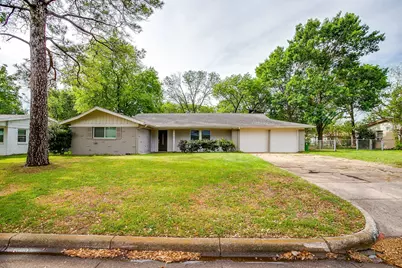 7828 Mary Frances Lane, North Richland Hills, TX 76180 - Photo 2
