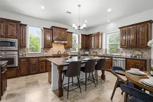 8401 Foothill Dr, Plano, TX 75024 - Photo 8