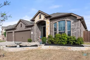 116 Joshua Tree Ct, Forney, TX 75126 - Photo 2