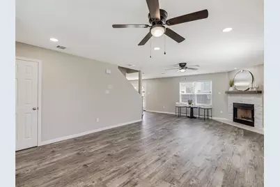 316 Spurlock Drive, Krum, TX 76249 - Photo 6