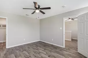 316 Spurlock Dr, Krum, TX 76249 - Photo 22