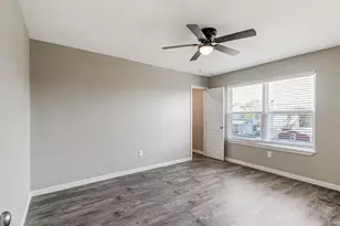 316 Spurlock Dr, Krum, TX 76249 - Photo 26