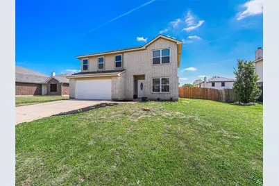 316 Spurlock Drive, Krum, TX 76249 - Photo 2