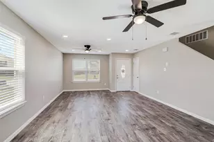 316 Spurlock Dr, Krum, TX 76249 - Photo 10