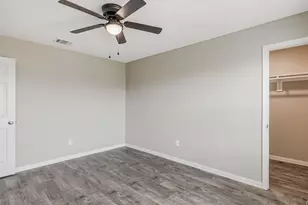 316 Spurlock Dr, Krum, TX 76249 - Photo 20