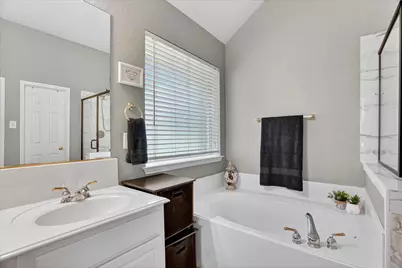 3412 Kalgary Court, Fort Worth, TX 76179 - Photo 26
