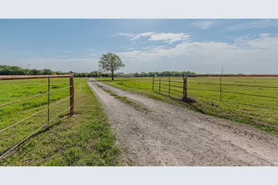 15301 County Road 4018, Kemp, TX 75143 - Photo 2