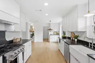 8630 Mediterranean Dr, Dallas, TX 75238 - Photo 10