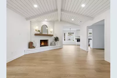 8630 Mediterranean Drive, Dallas, TX 75238 - Photo 18