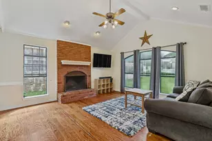 104 Park Cir, McKinney, TX 75069 - Photo 14