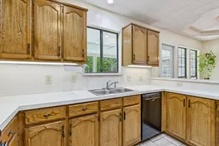 104 Park Cir, McKinney, TX 75069 - Photo 8