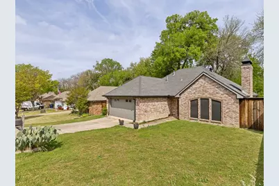 104 Park Circle, McKinney, TX 75069 - Photo 2