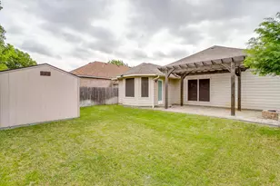 1201 Eastwick Dr, Arlington, TX 76002 - Photo 38