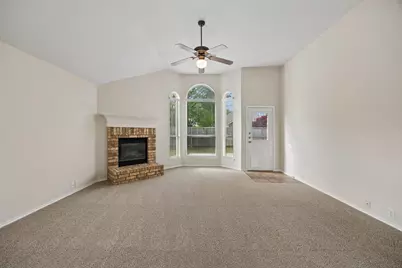 8201 Rayburn Lane, McKinney, TX 75072 - Photo 12