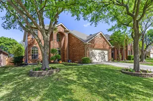 2305 Pharr Dr, McKinney, TX 75072 - Photo 1