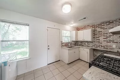 2703 Gus Thomasson Road, Dallas, TX 75228 - Photo 10