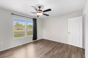 657 E Commerce St, Fairfield, TX 75840 - Photo 22