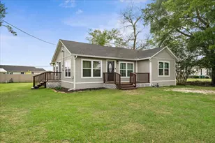 657 E Commerce St, Fairfield, TX 75840 - Photo 38