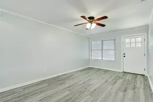 328 S 1st St, Wylie, TX 75098 - Photo 4