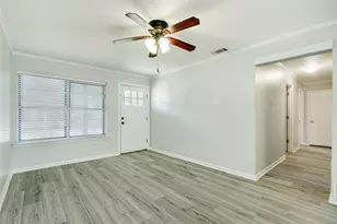 328 S 1st St, Wylie, TX 75098 - Photo 6