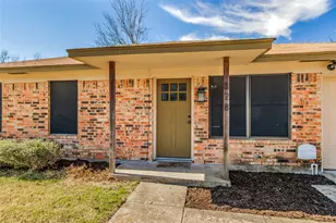 328 S 1st St, Wylie, TX 75098 - Photo 2
