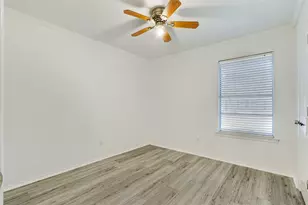 328 S 1st St, Wylie, TX 75098 - Photo 24