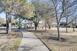 1724 Westridge Dr, Plano, TX 75075 - Photo 34