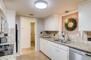 1724 Westridge Dr, Plano, TX 75075 - Photo 14