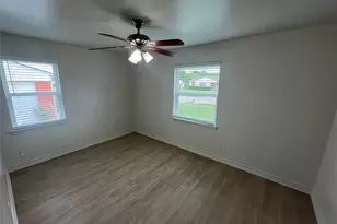 2703 San Diego Dr, Dallas, TX 75228 - Photo 14
