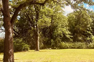 938 Amsden St, Denison, TX 75020 - Photo 4