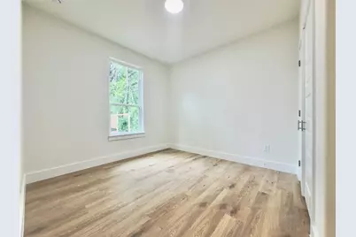 3801 Carpenter Avenue, Dallas, TX 75210 - Photo 18