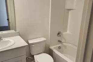 10321 Rosegreen Ln, Fort Worth, TX 76036 - Photo 10